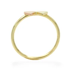 Prsten se srdíčky v kombinovaném zlatě