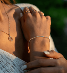 Luxusní tenisový náramek se zirkony 19cm 3,36g