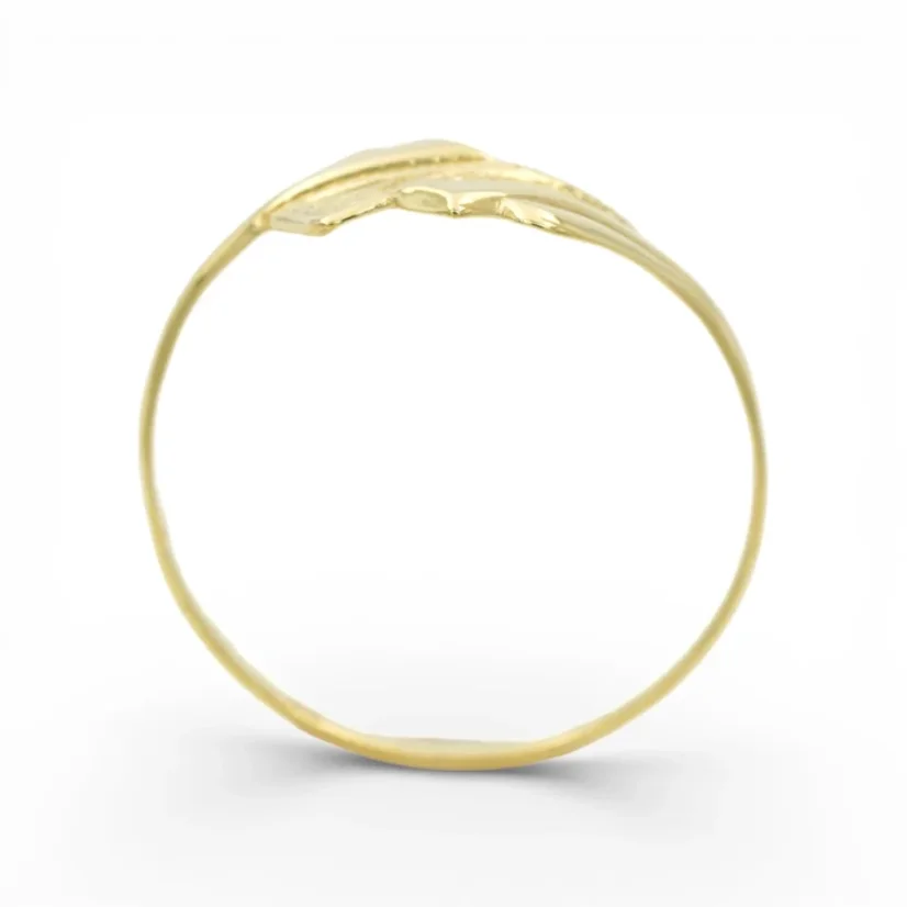 Jemný zlatý prsten s rytinou 0,96g