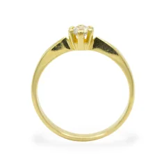 Zásnubní stříbrný prsten s kulatým zirkonem