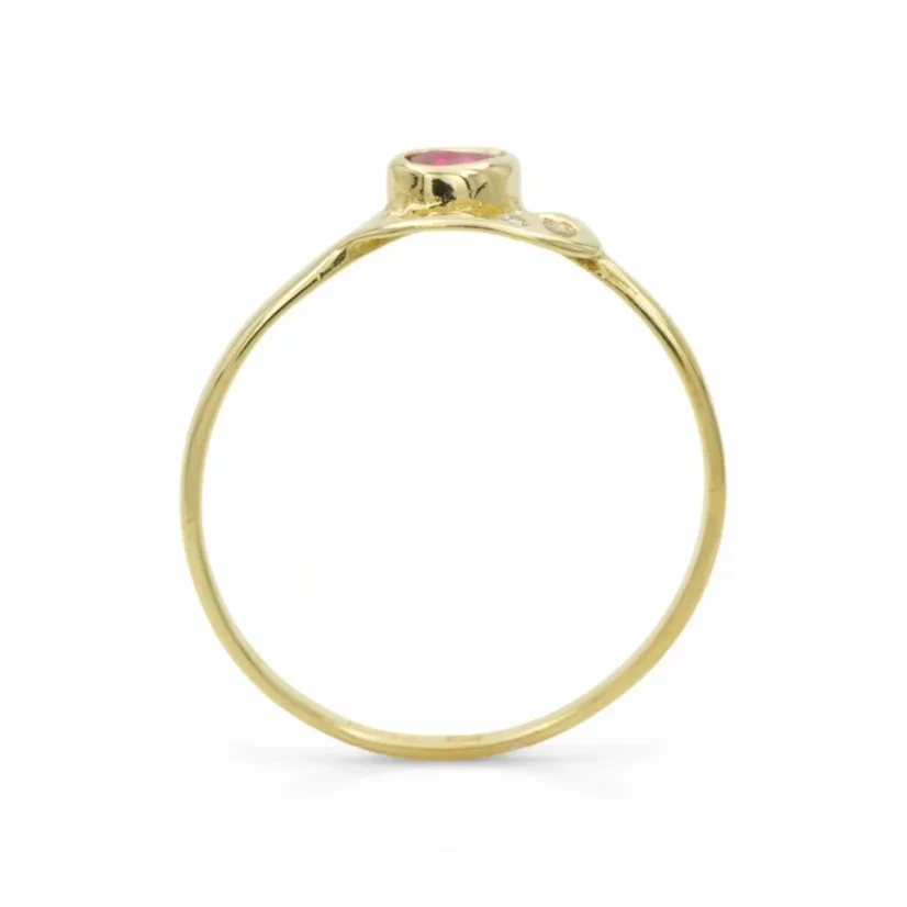 Zlatý prsten do špičky se zirkony 1,44g