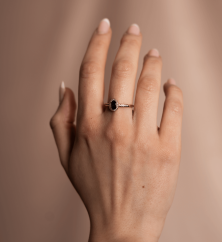 Zlatý prsten s Ametystem a zirkony