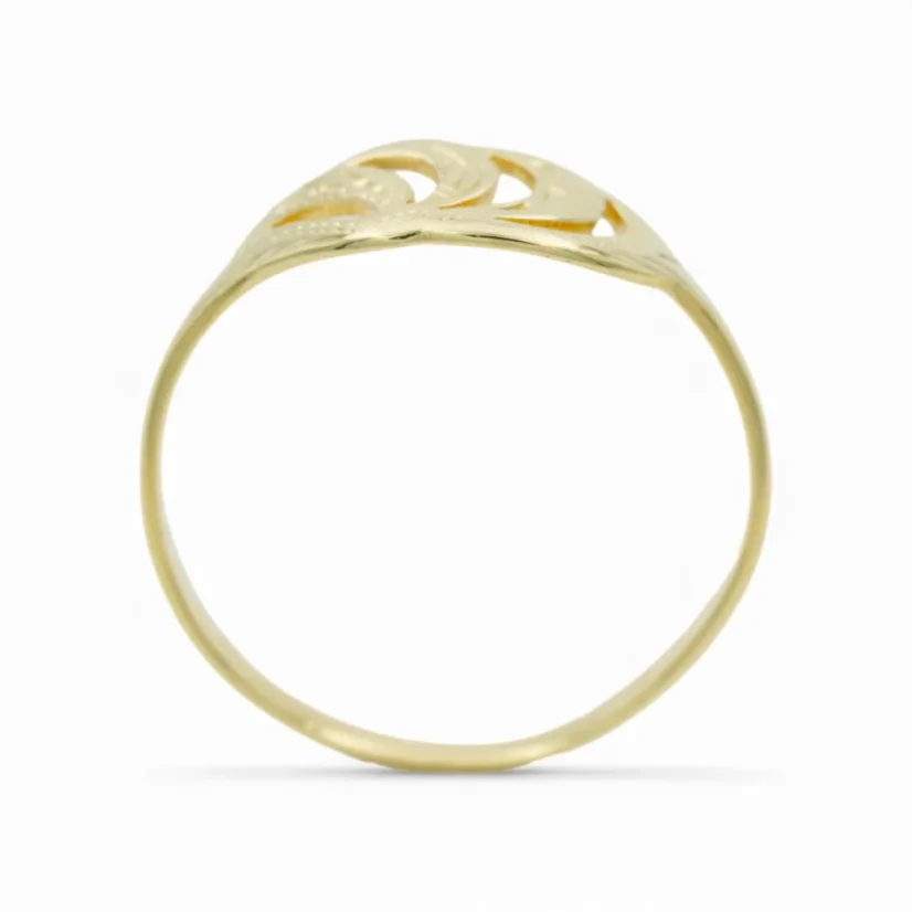 Zlatý prsten zdobený 1,22g