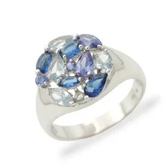 Výrazný stříbrný prsten se zirkony