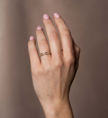 Zlatý prsten s kamínky 1,51g