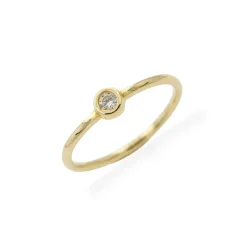 Jemný zlatý zásnubní prsten s čirým zirkonem