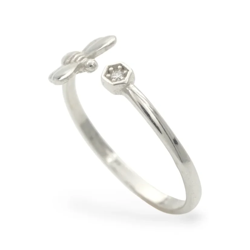 Stříbrný otevřený prsten s včelkou - Velikost: 53