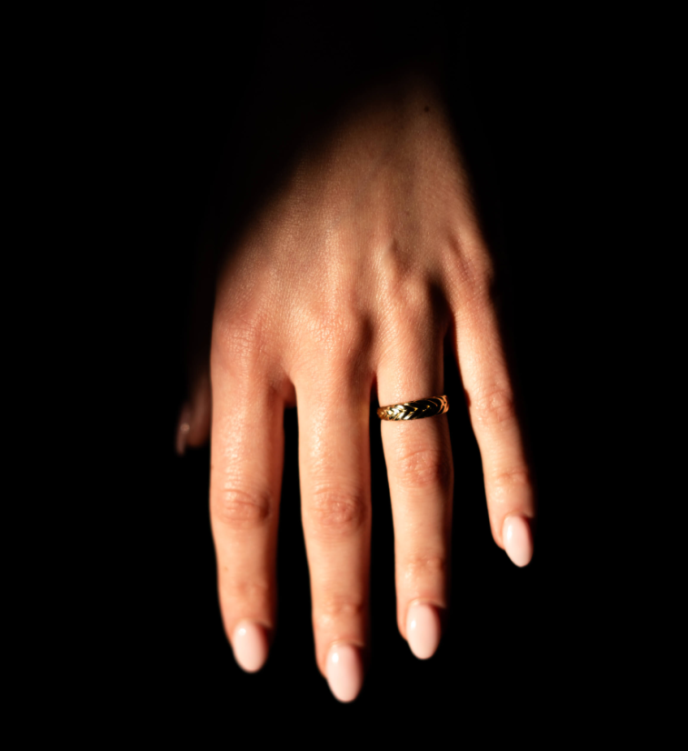 Zlatý prsten propletený 2,15g